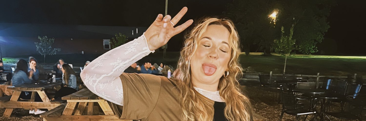 imsorrymissJ's profile banner image