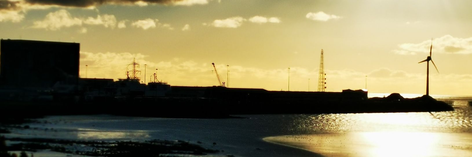 Mark 'nothing worth saying' Keating banner