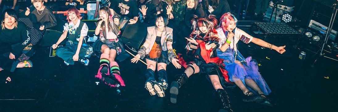 foxgod_knows's profile banner image