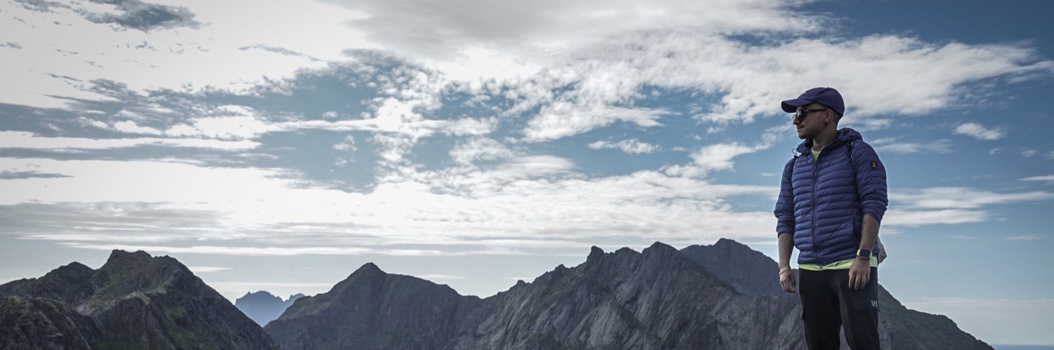 simone_arduini's profile banner image