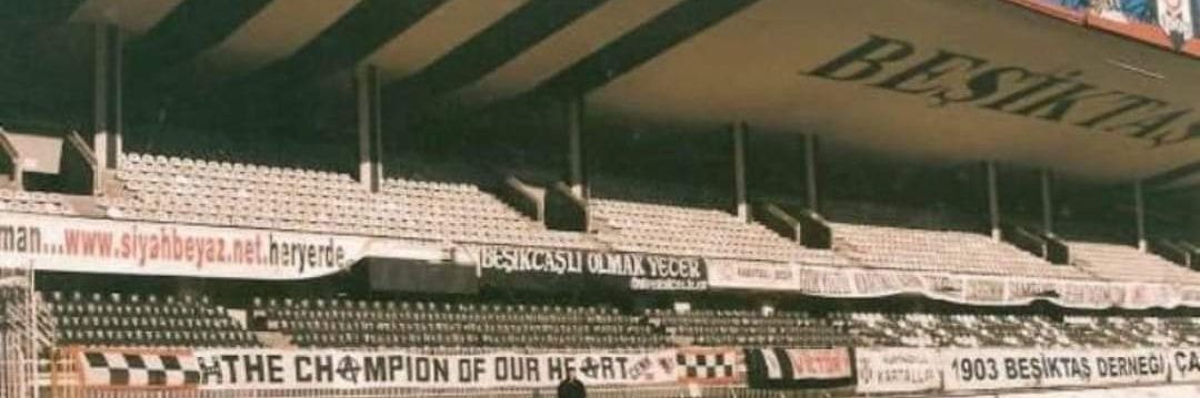 kutiJk's profile banner image