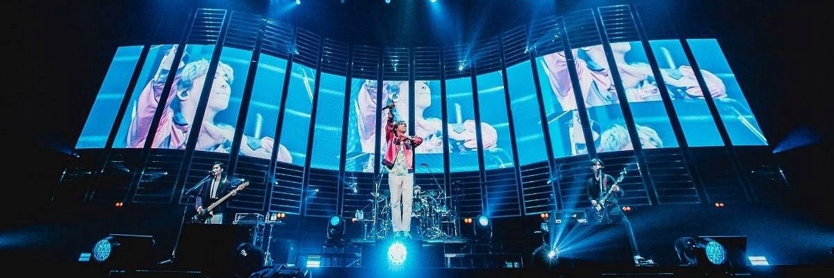 liveftisland's profile banner image