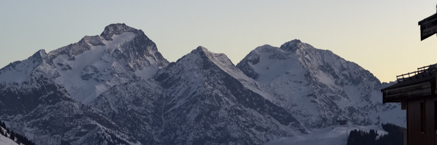 skuuzzs's profile banner image