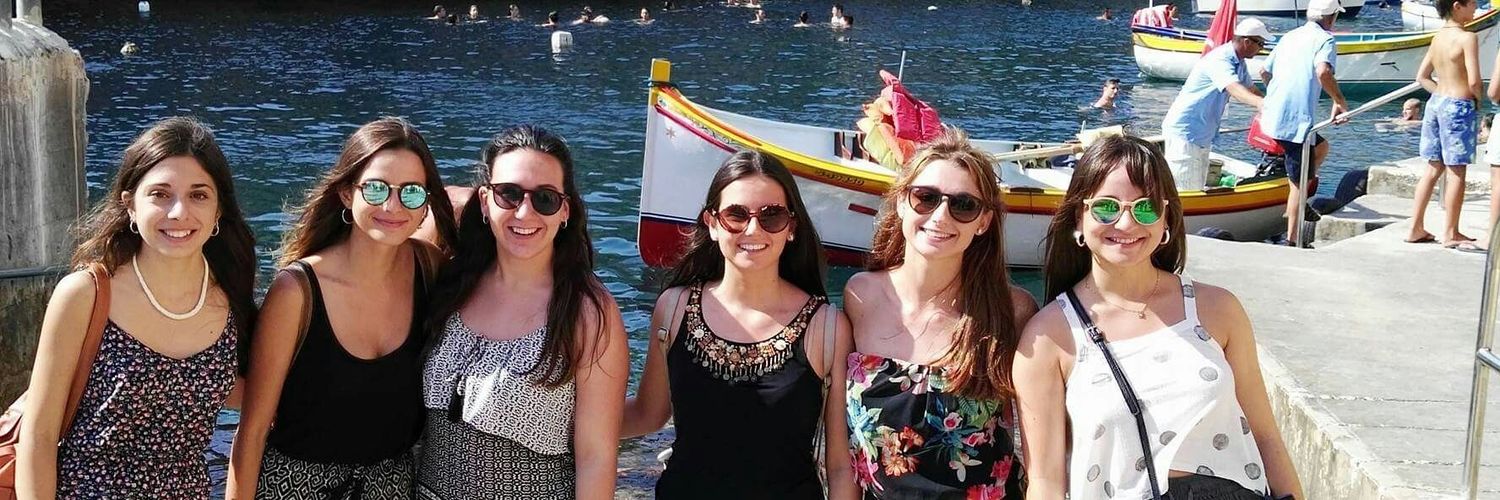 SaraAlbert4's profile banner image