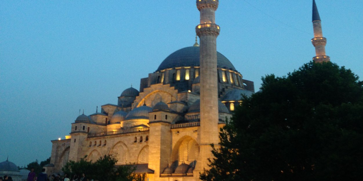 _hakanakyuz's profile banner image