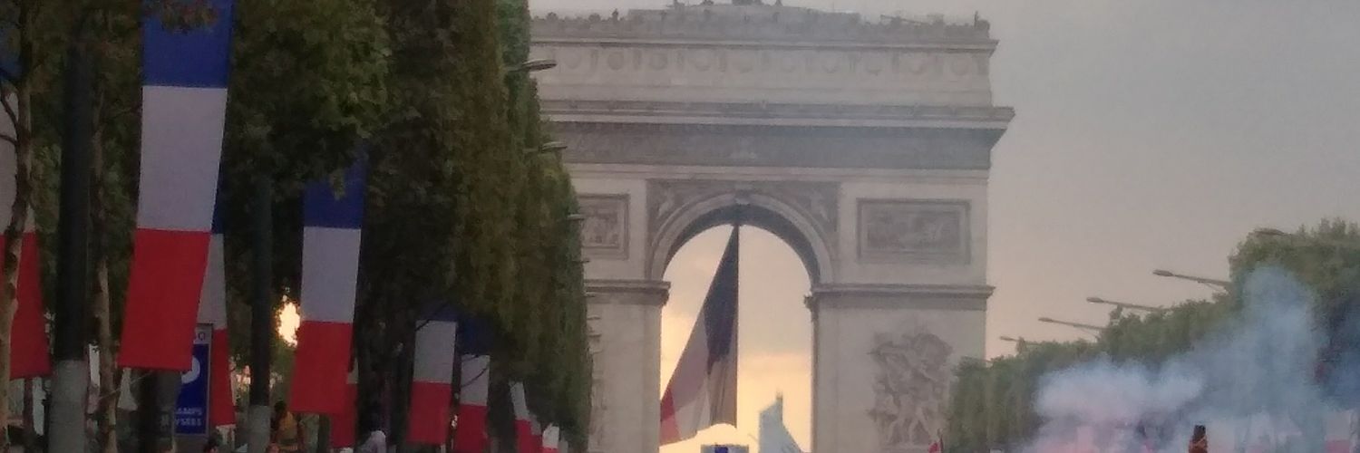 Dentective's profile banner image