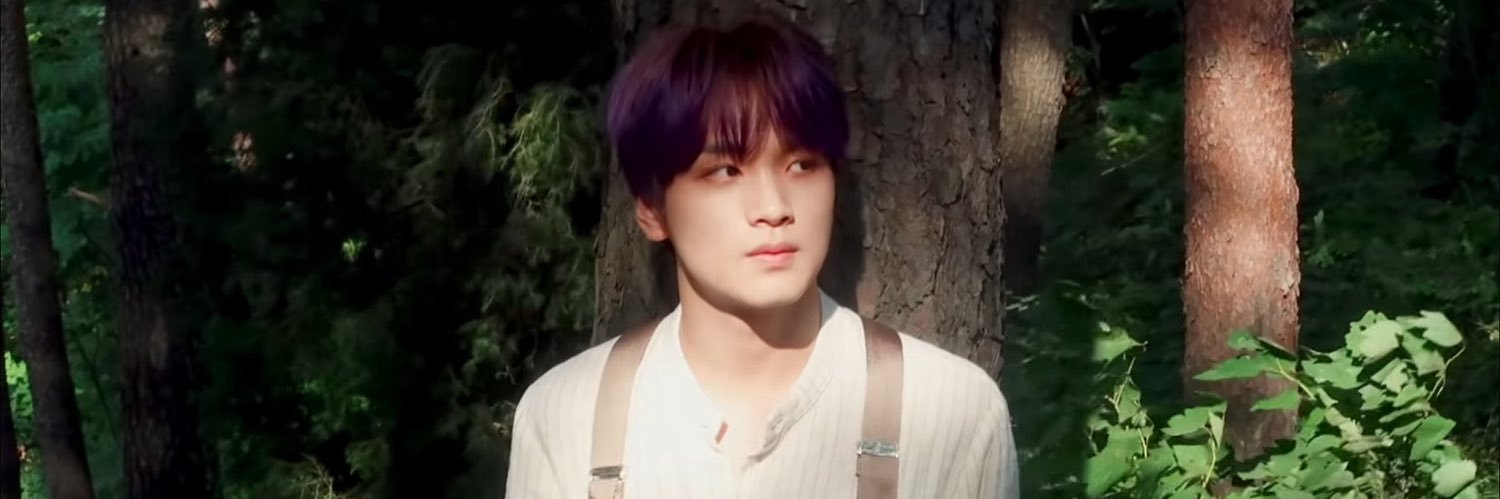 hyuzzie's profile banner image