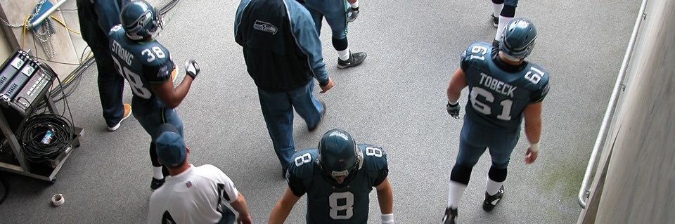 Robbie Tobeck banner