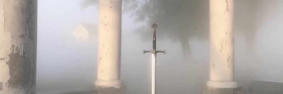 xnnzia's profile banner image