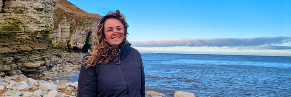 laulok Profile Banner