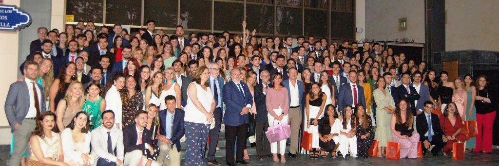 Colegio de Médicos de Sevilla's banner