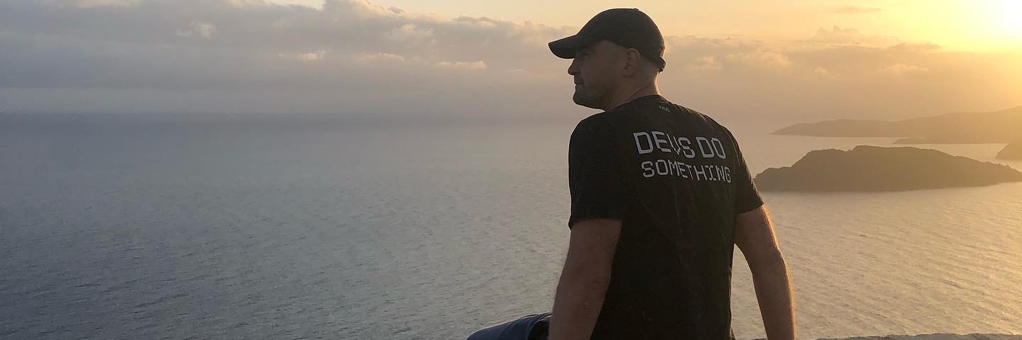 dr_amid's profile banner image