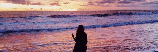 DesireeAtalia Profile Banner