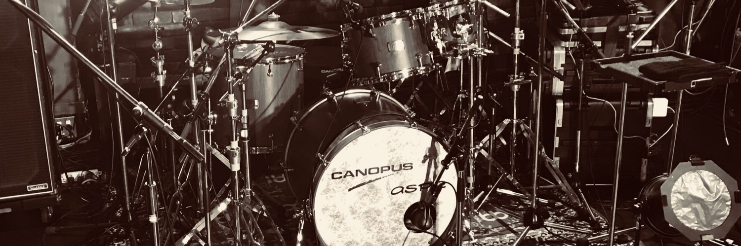 shu_drum's profile banner image