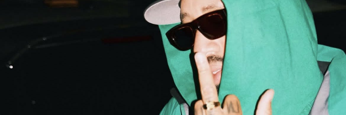 _yizzy4L's profile banner image