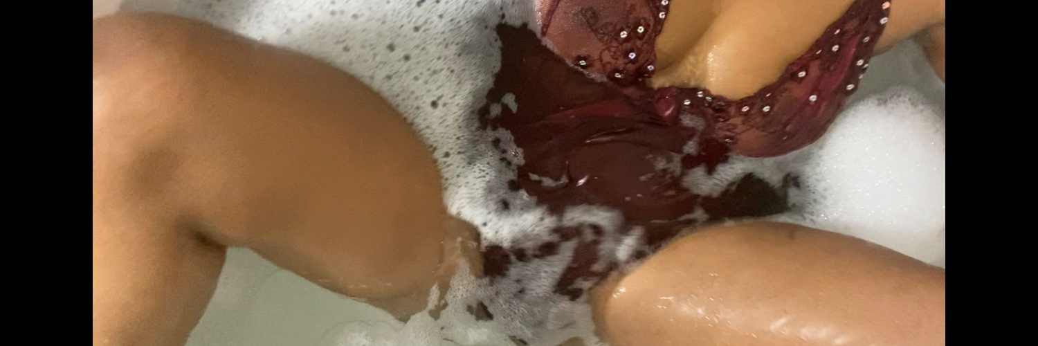 1Caramelcandy23's profile banner image