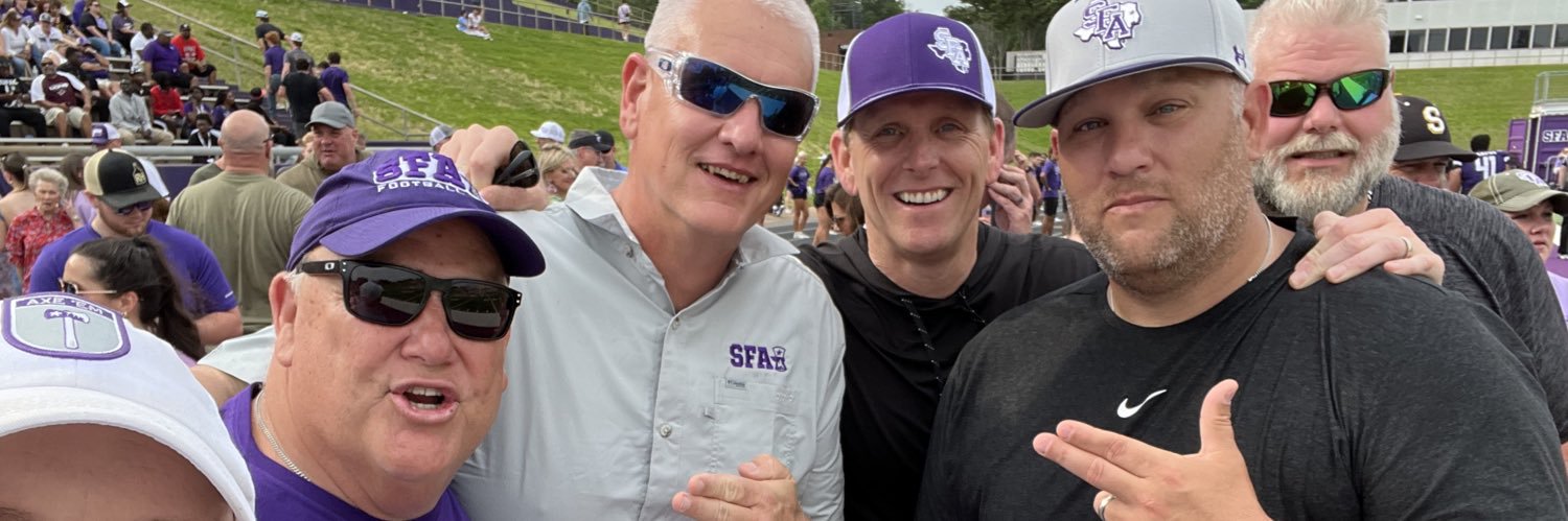 coachzander's profile banner image