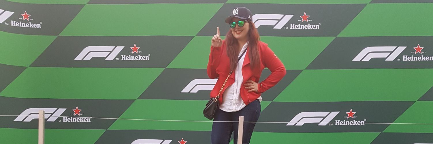 Cristy Yáñez banner