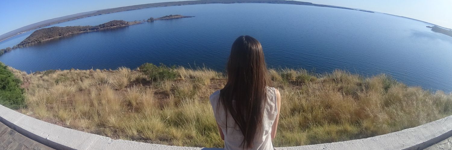 Martu_Castillo1's profile banner image