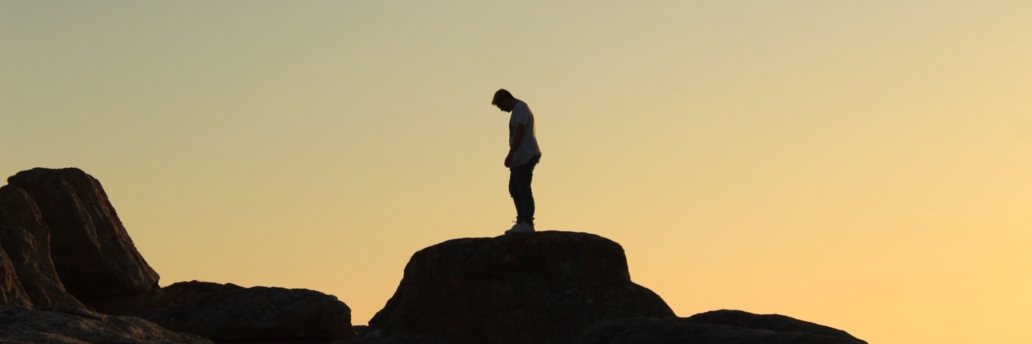 manumedes's profile banner image