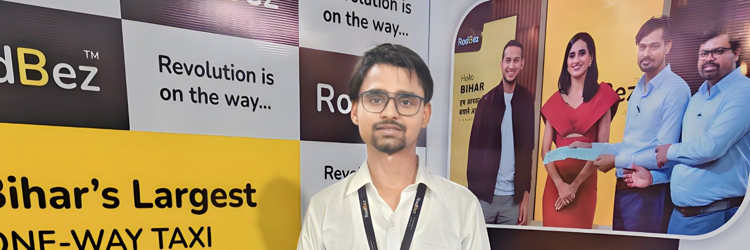 khushbusantosh1's profile banner image