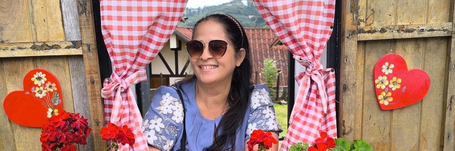 amandpr's profile banner image