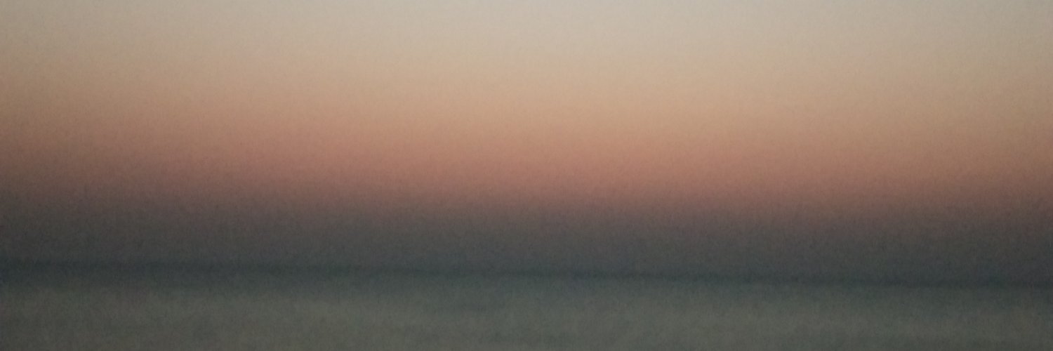 listoed's profile banner image