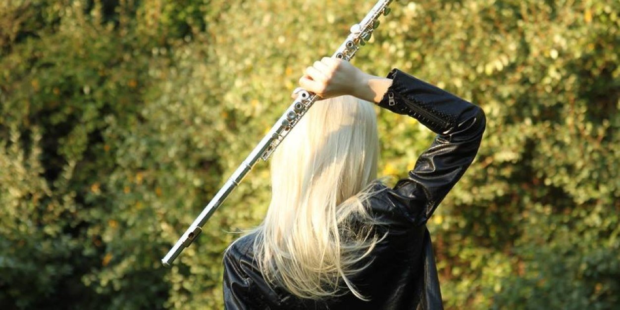 MissNikiG's profile banner image