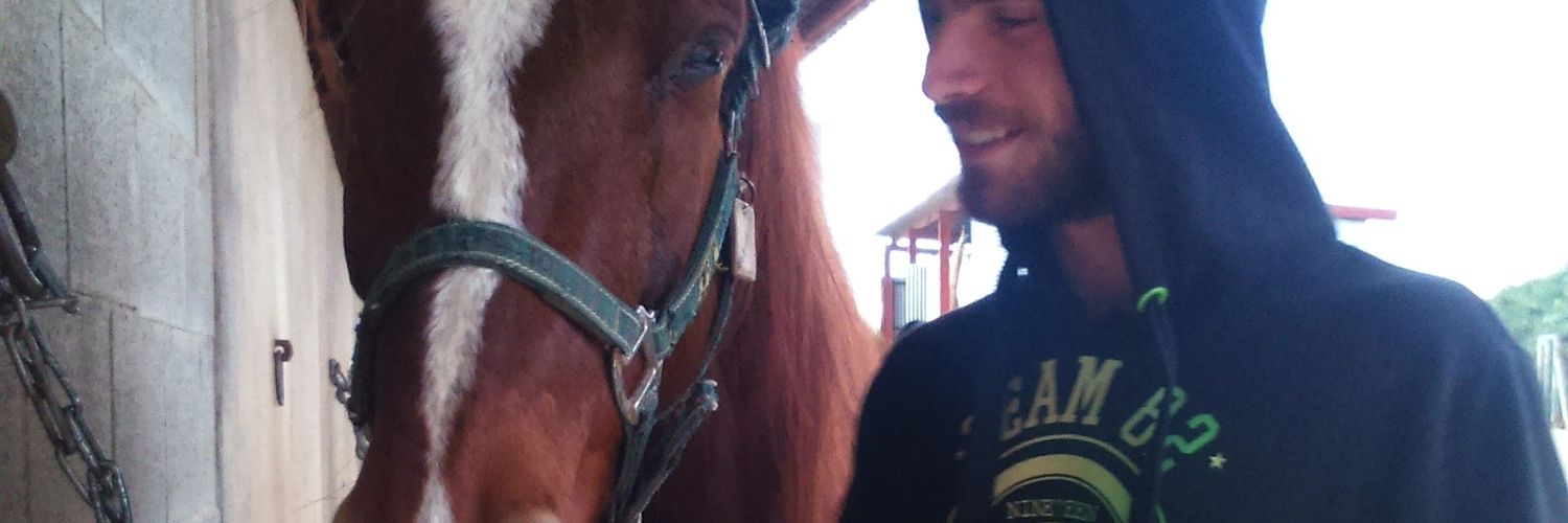 IvanMonlleo's profile banner image