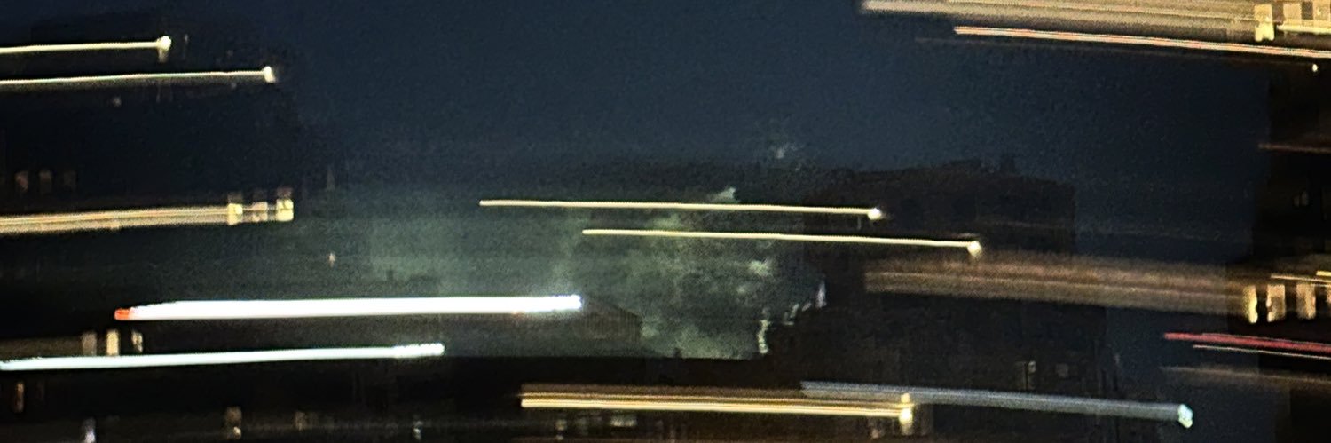 gundarro's profile banner image