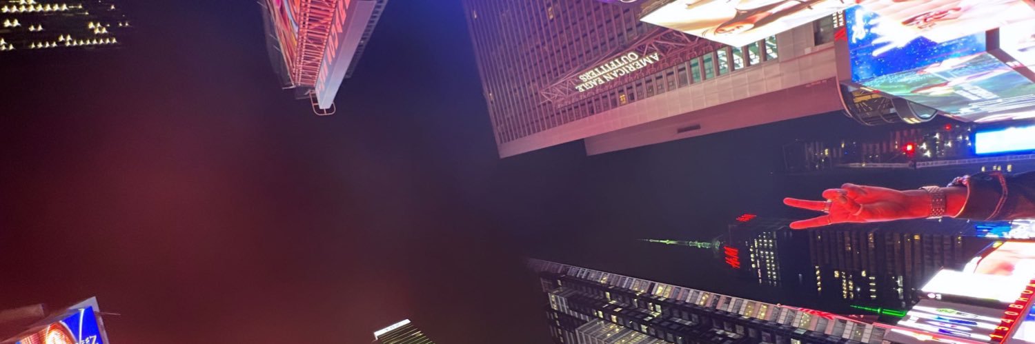 tayglizzy22's profile banner image