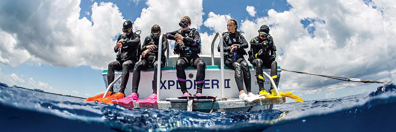 dipndive's profile banner image