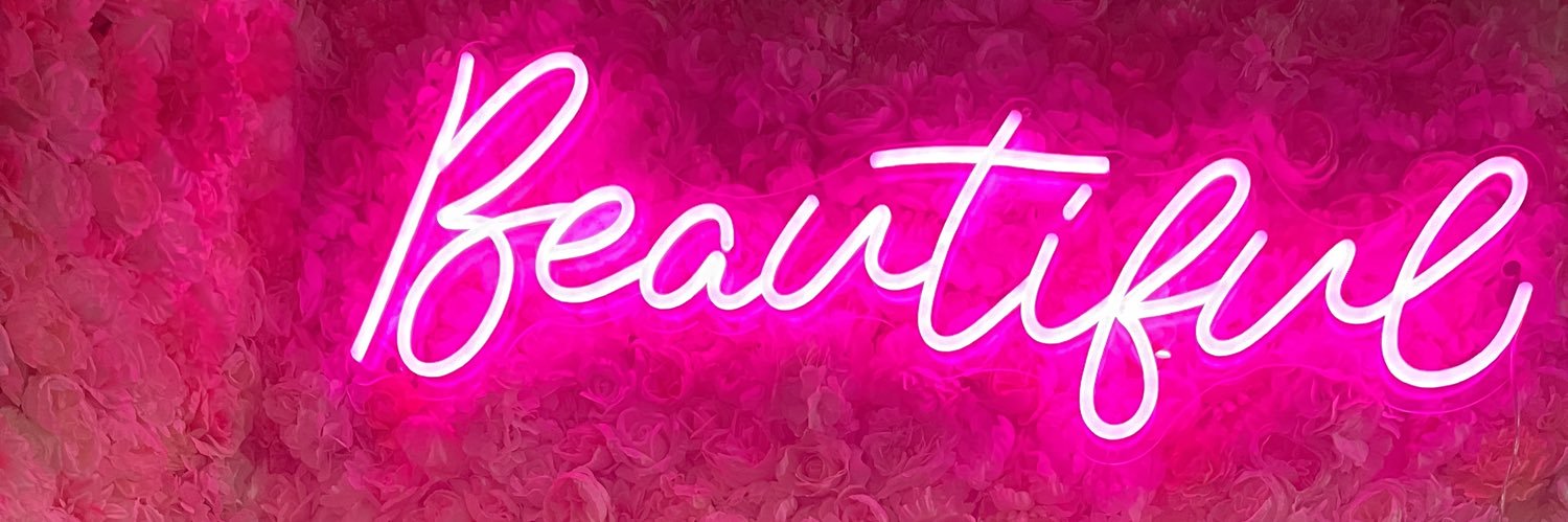 Bratz Doll 🎀🍫 banner