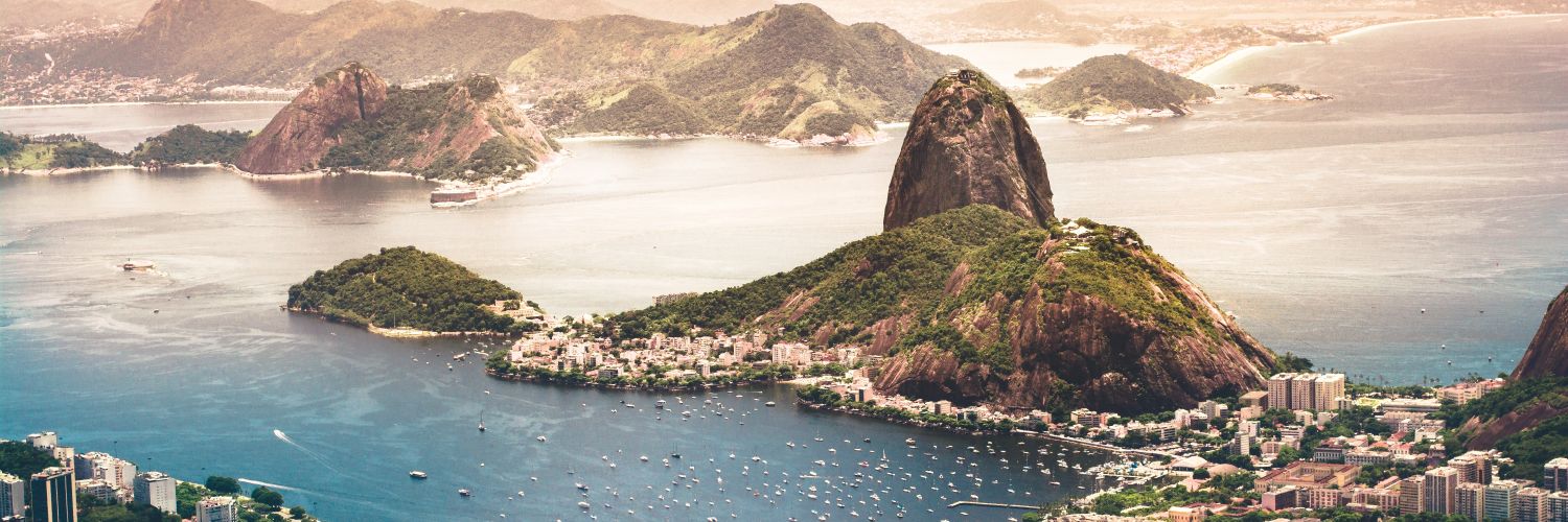 Laïs Maurílio banner