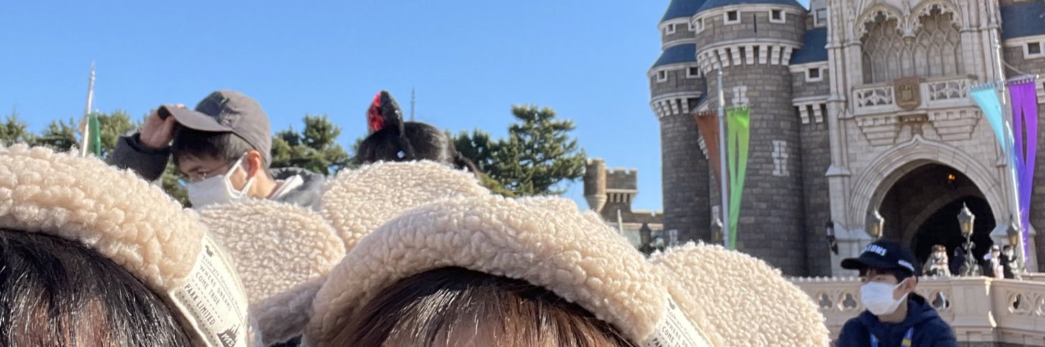 urmsys's profile banner image