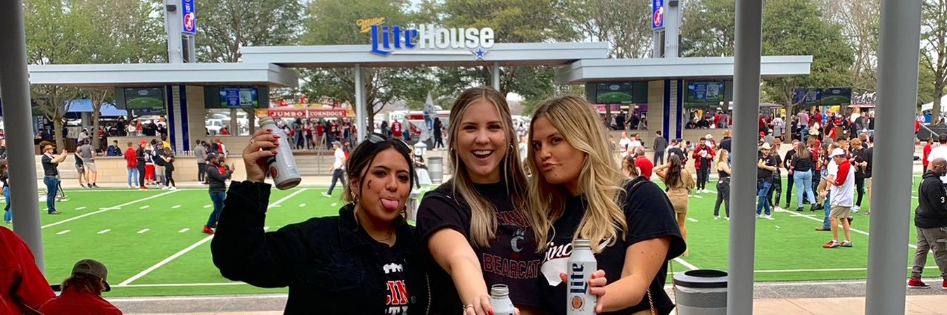 gabbygrubbs's profile banner image