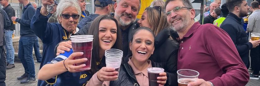izziemanton_'s profile banner image