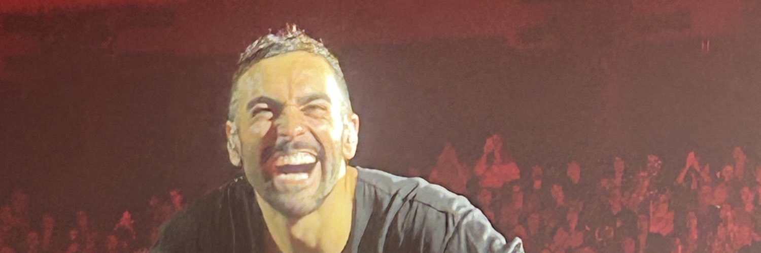 valeMB93's profile banner image