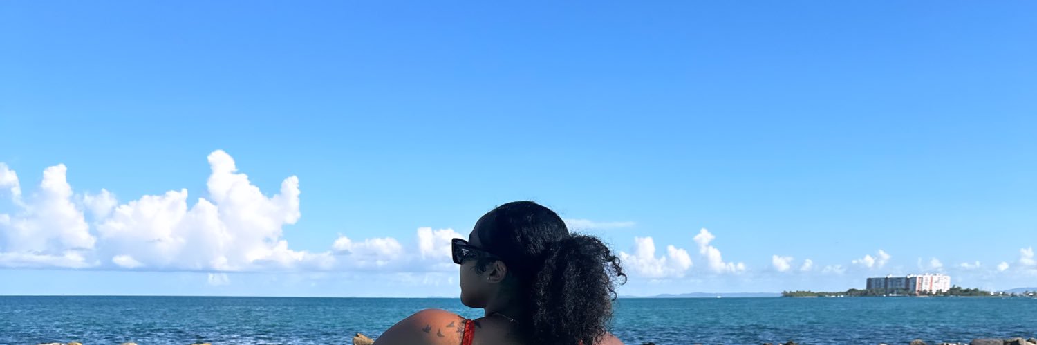 _melodieeee's profile banner image