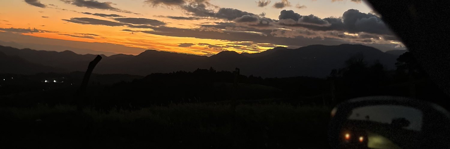 DanielaCEA_'s profile banner image