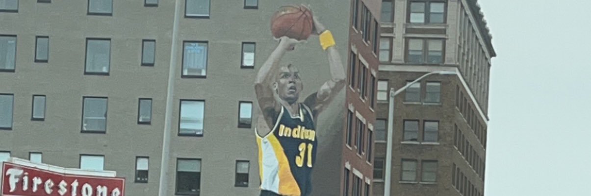 RoadRunna Duke banner