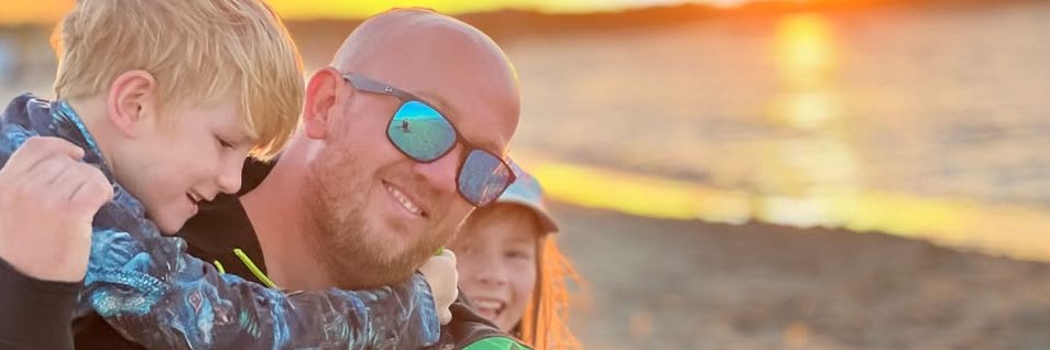 maclubinski's profile banner image