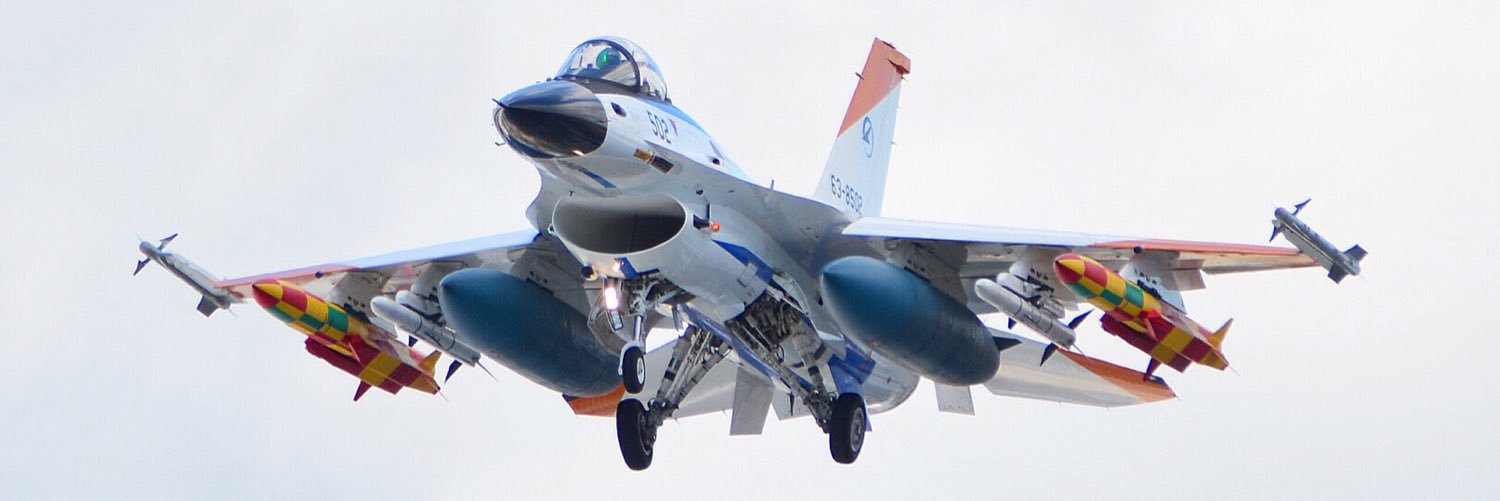 C351088's profile banner image
