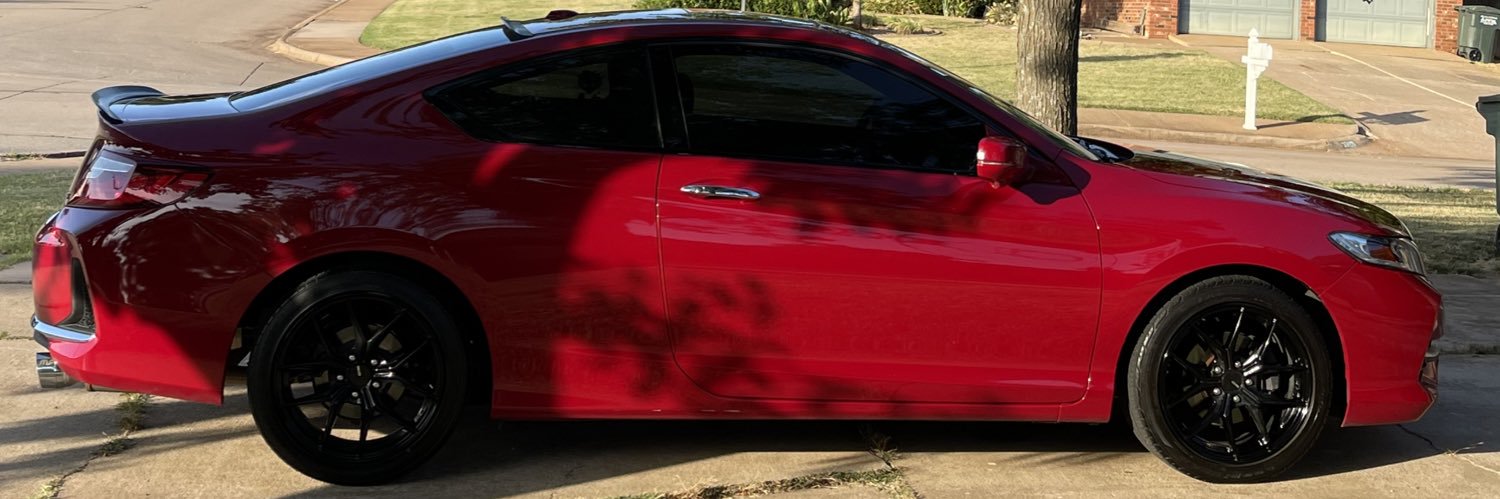 Acuruh's profile banner image