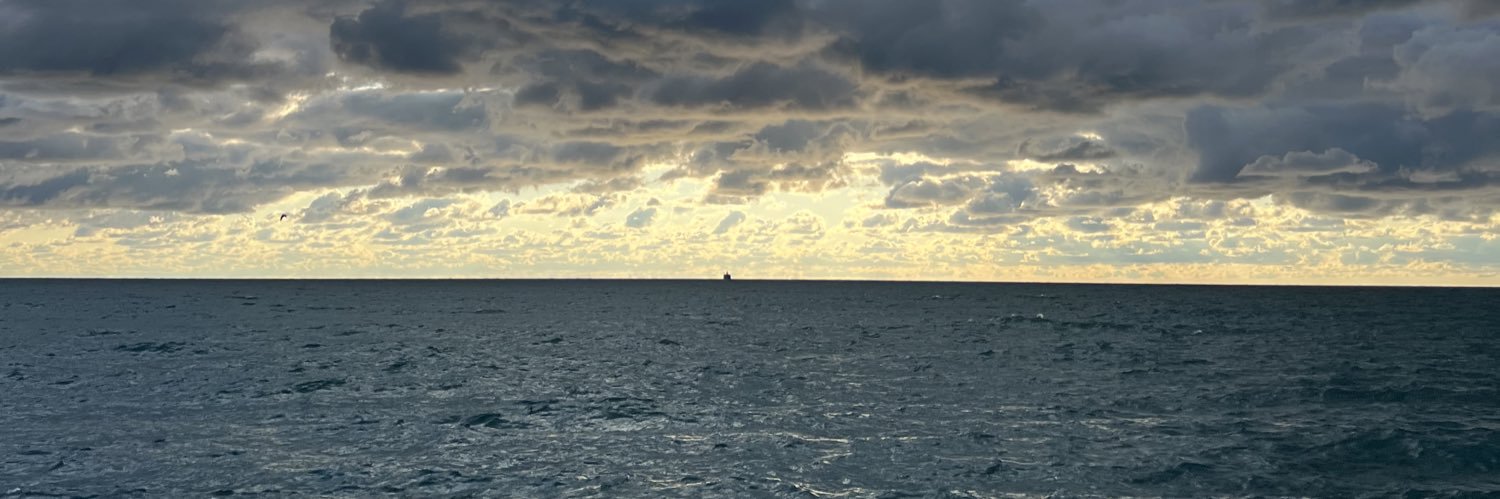 sennsation_'s profile banner image