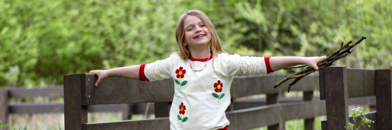 Charlotte 🇨🇦🇬🇧 banner