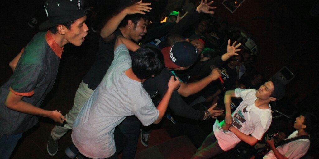 UNDER FACTION banner