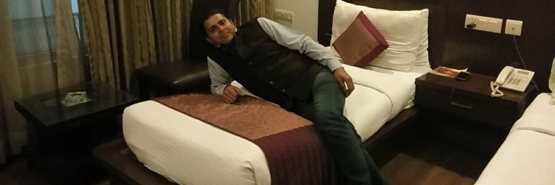 Shadab_Khan____'s profile banner image