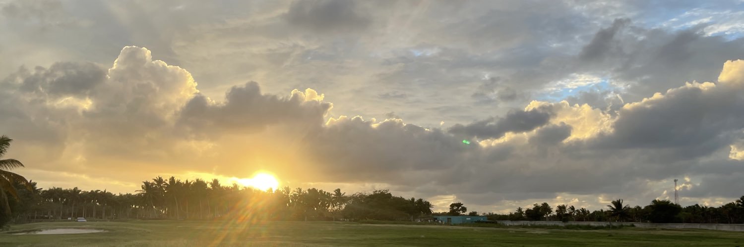 Ezillyy's profile banner image