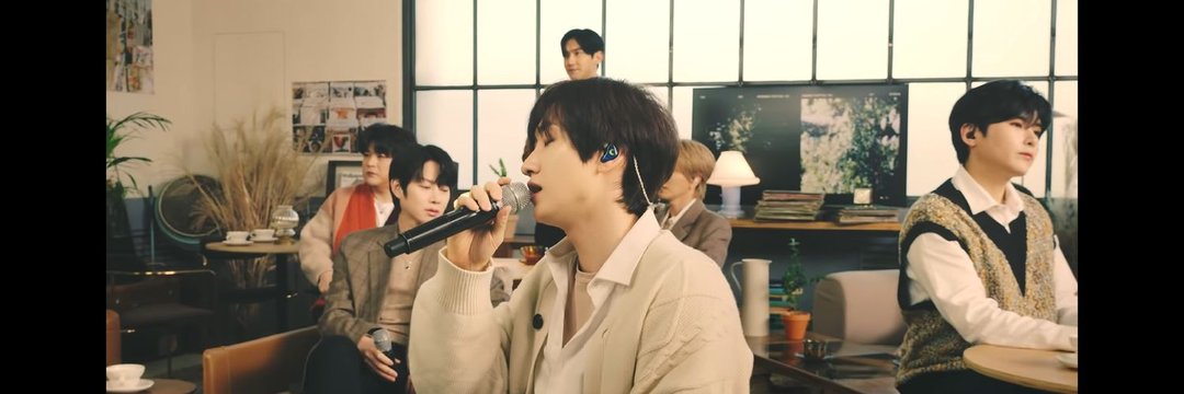 sknh09's profile banner image